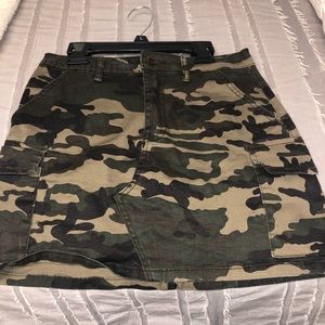 Camo skirt